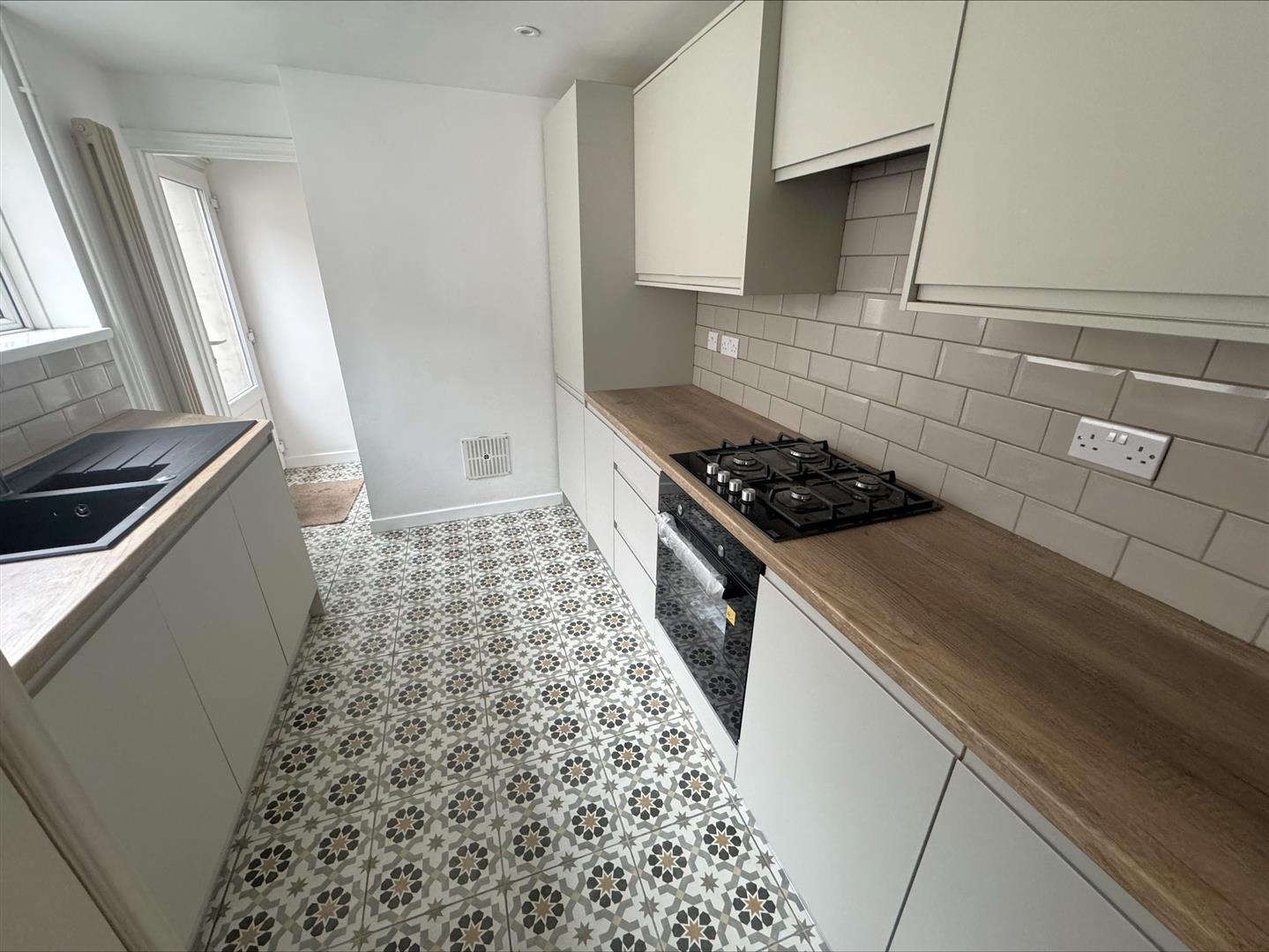 Catherine Street, Llanelli, SA15 2NY